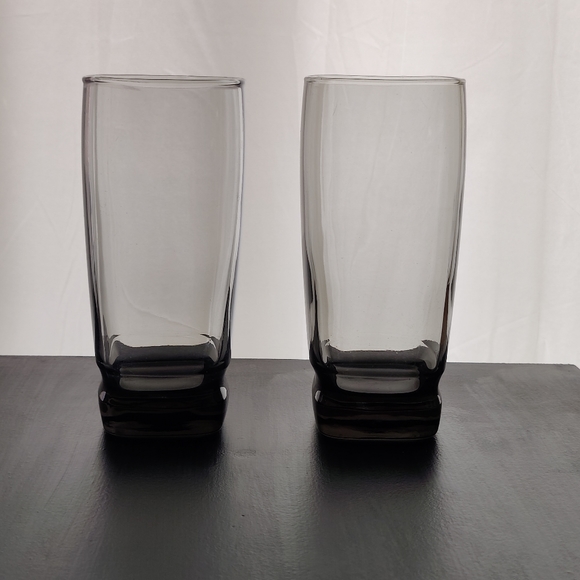 MCM | smoke glass | square shape tumblers - Picture 1 of 4